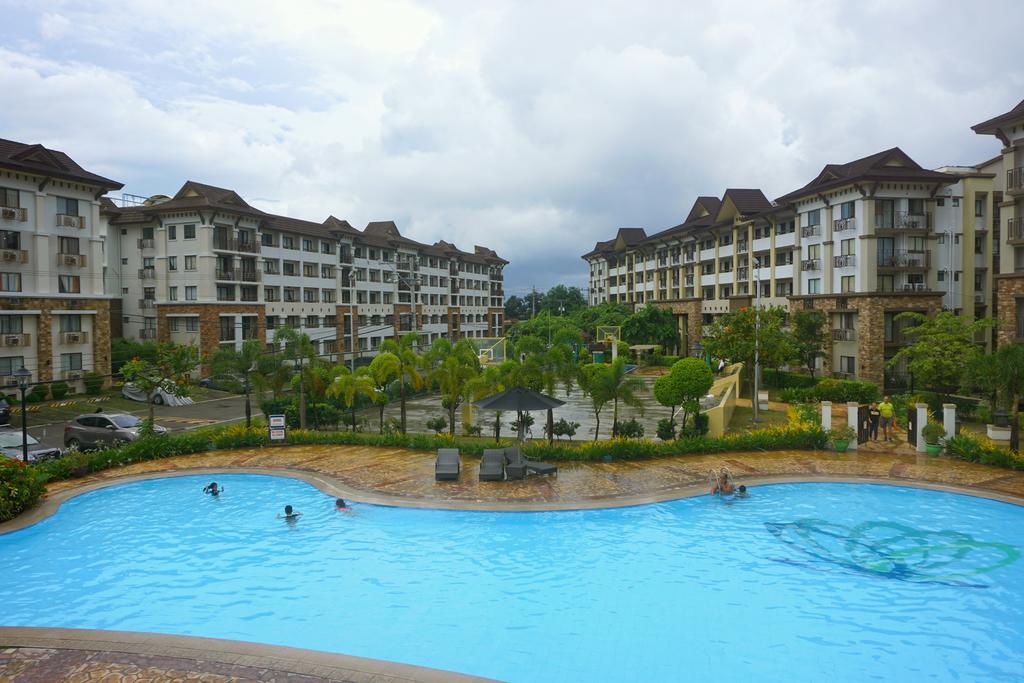 Apartelle D' Oasis Davao Екстер'єр фото